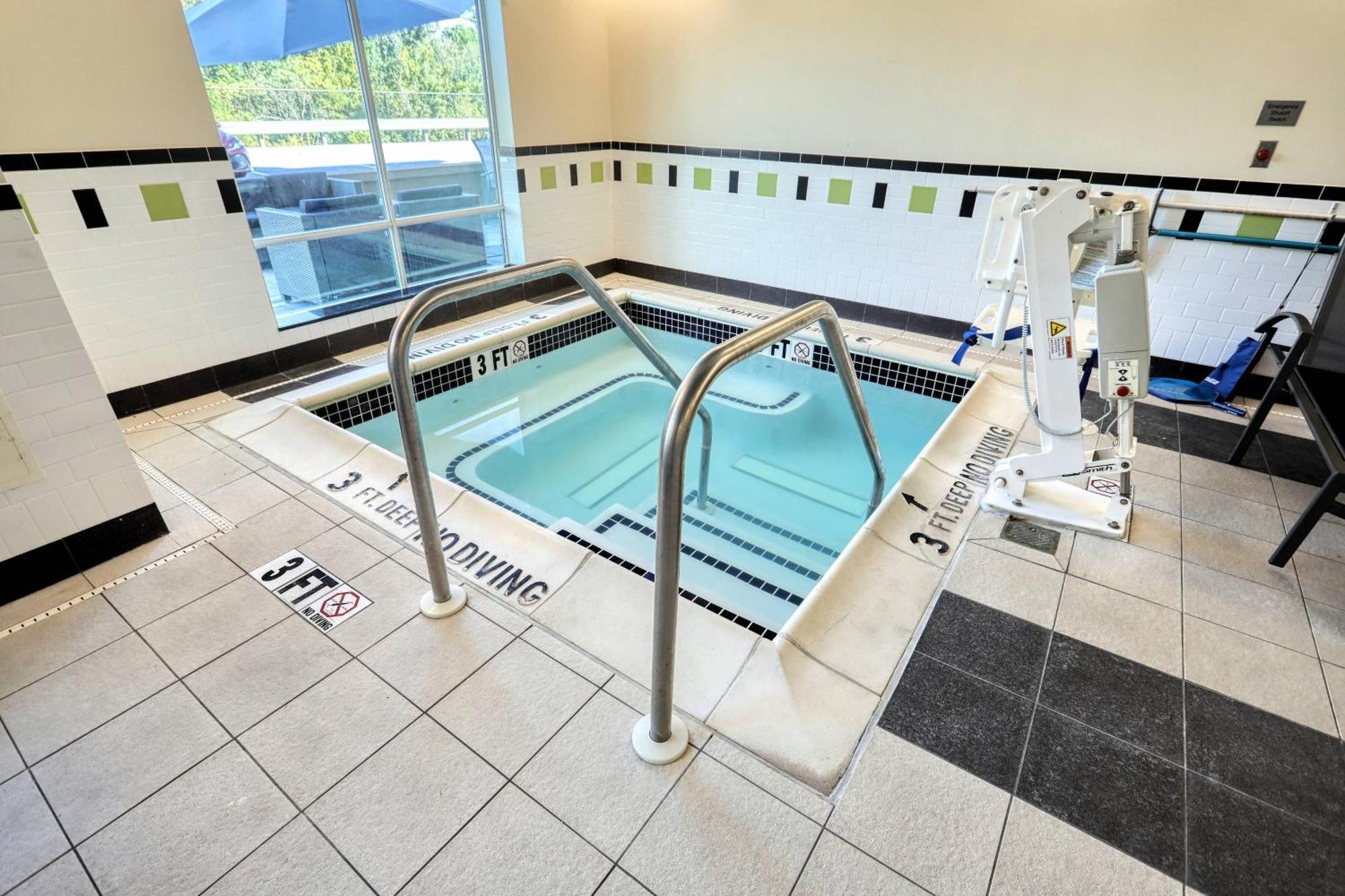Fairfield & By Marriott Harrisburg West/new Cumberland Hotel New Cumberland