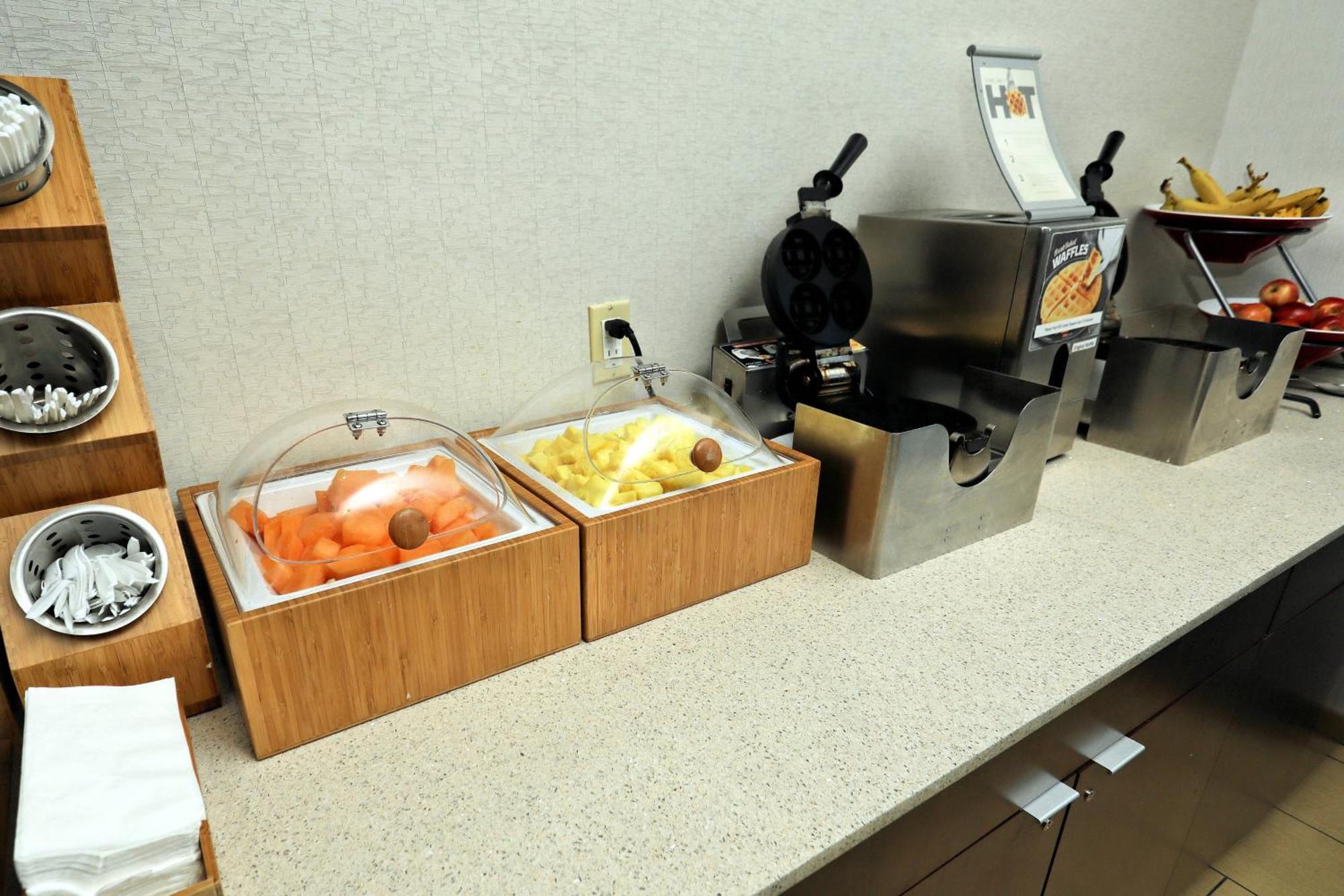 Fairfield & By Marriott Harrisburg West/new Cumberland 3*
