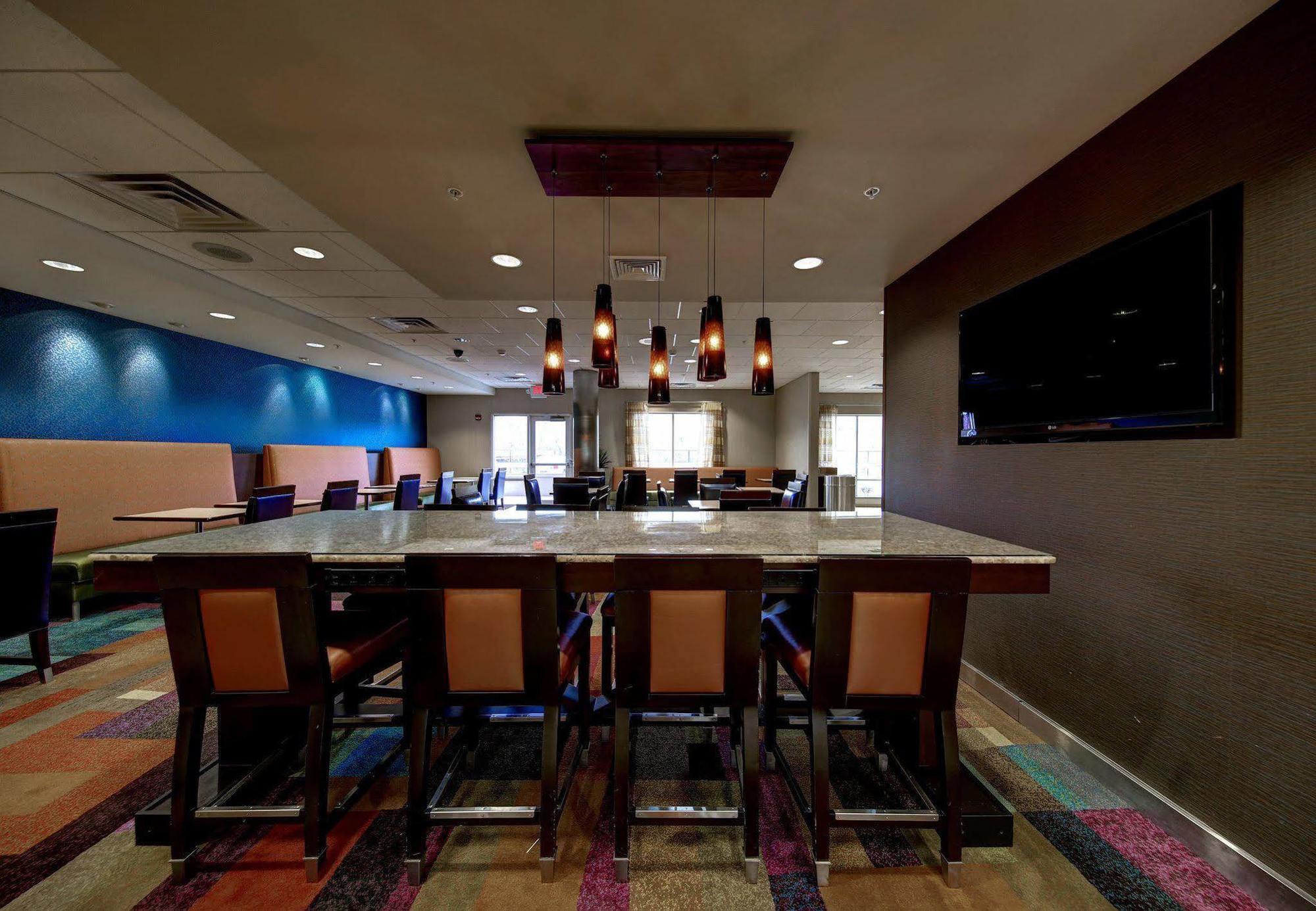 Hotel Fairfield & By Marriott Harrisburg West/new Cumberland